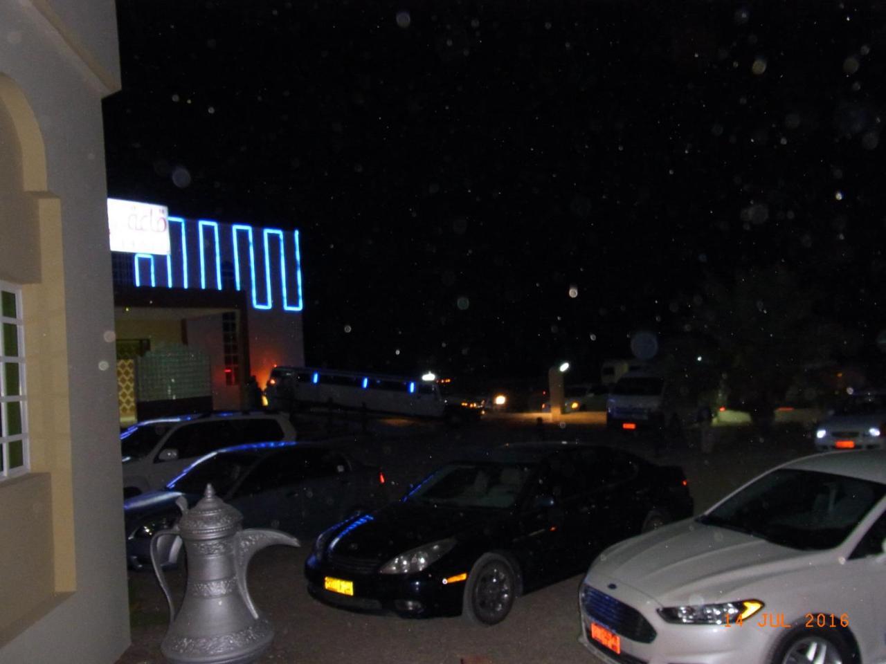 Al Ghazlan Hotel Sinaw Ruddah Exterior foto