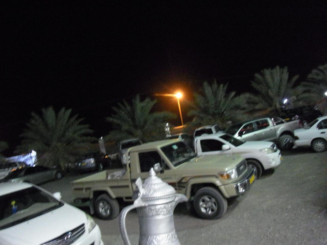 Al Ghazlan Hotel Sinaw Ruddah Exterior foto