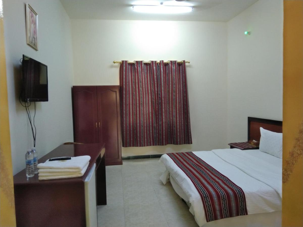 Al Ghazlan Hotel Sinaw Ruddah Exterior foto
