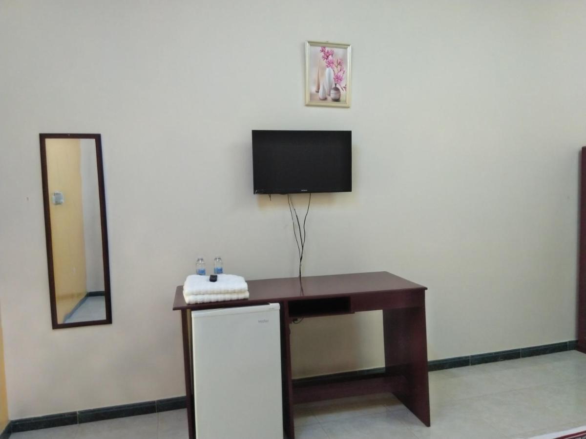 Al Ghazlan Hotel Sinaw Ruddah Exterior foto