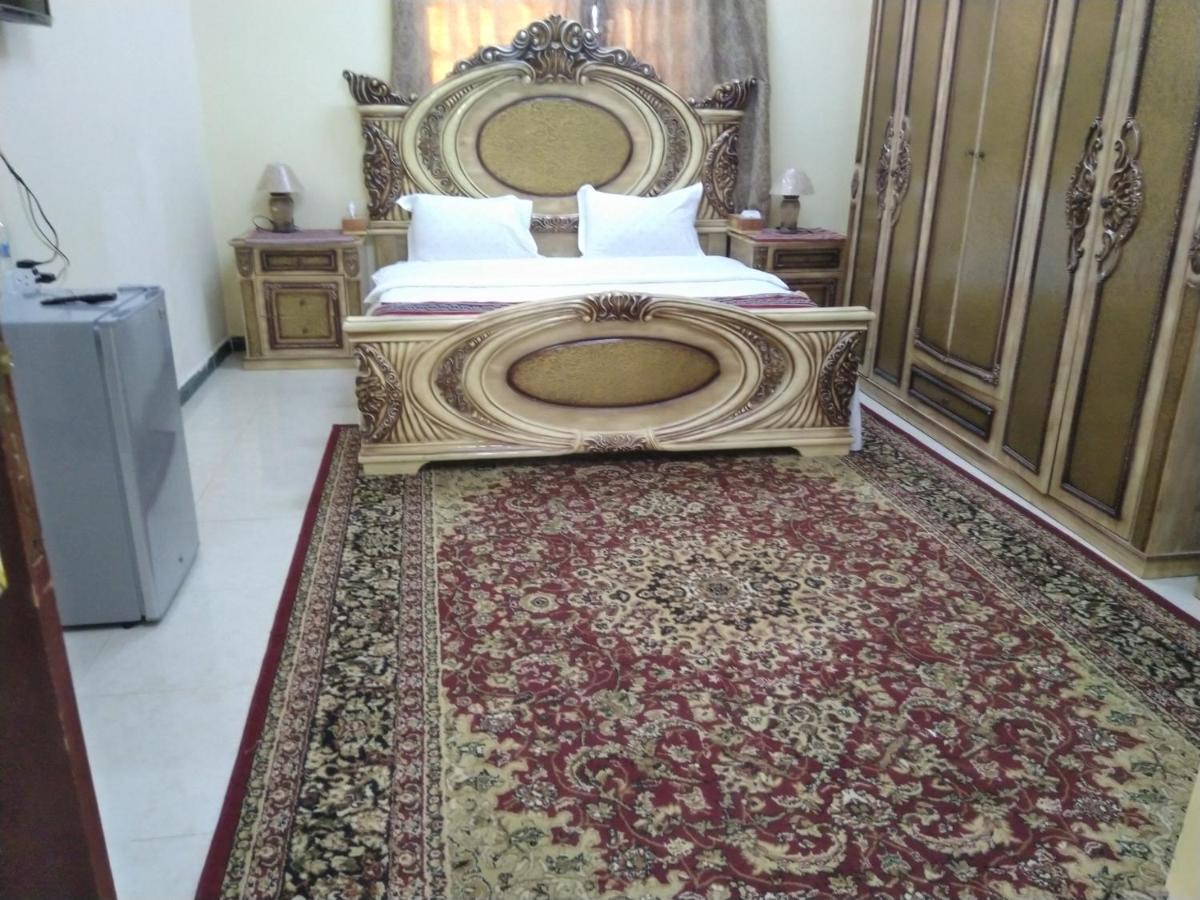 Al Ghazlan Hotel Sinaw Ruddah Exterior foto